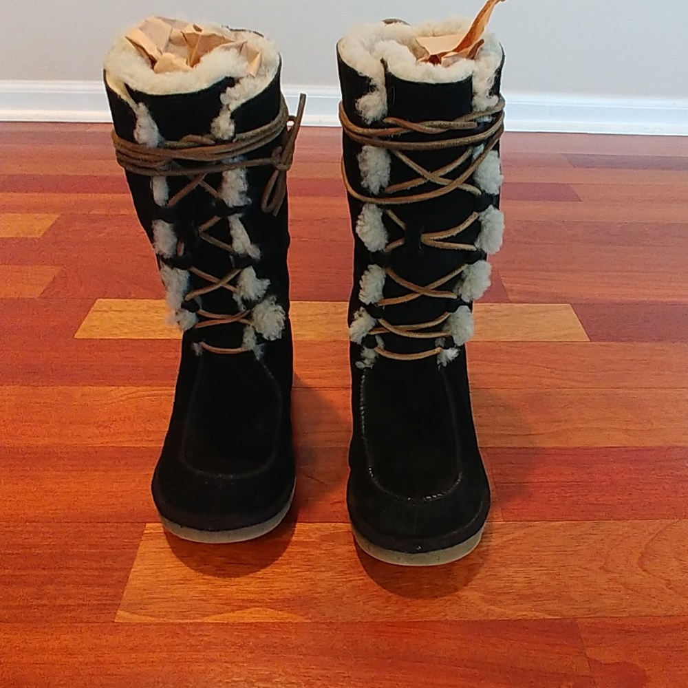 Girls black tall suede Ugg Australia tall whitney